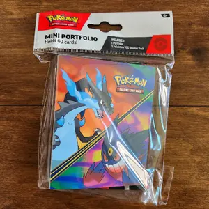 Pokemon Phantasmal Flames Mini Portfolio Binder w PFL Booster Pack