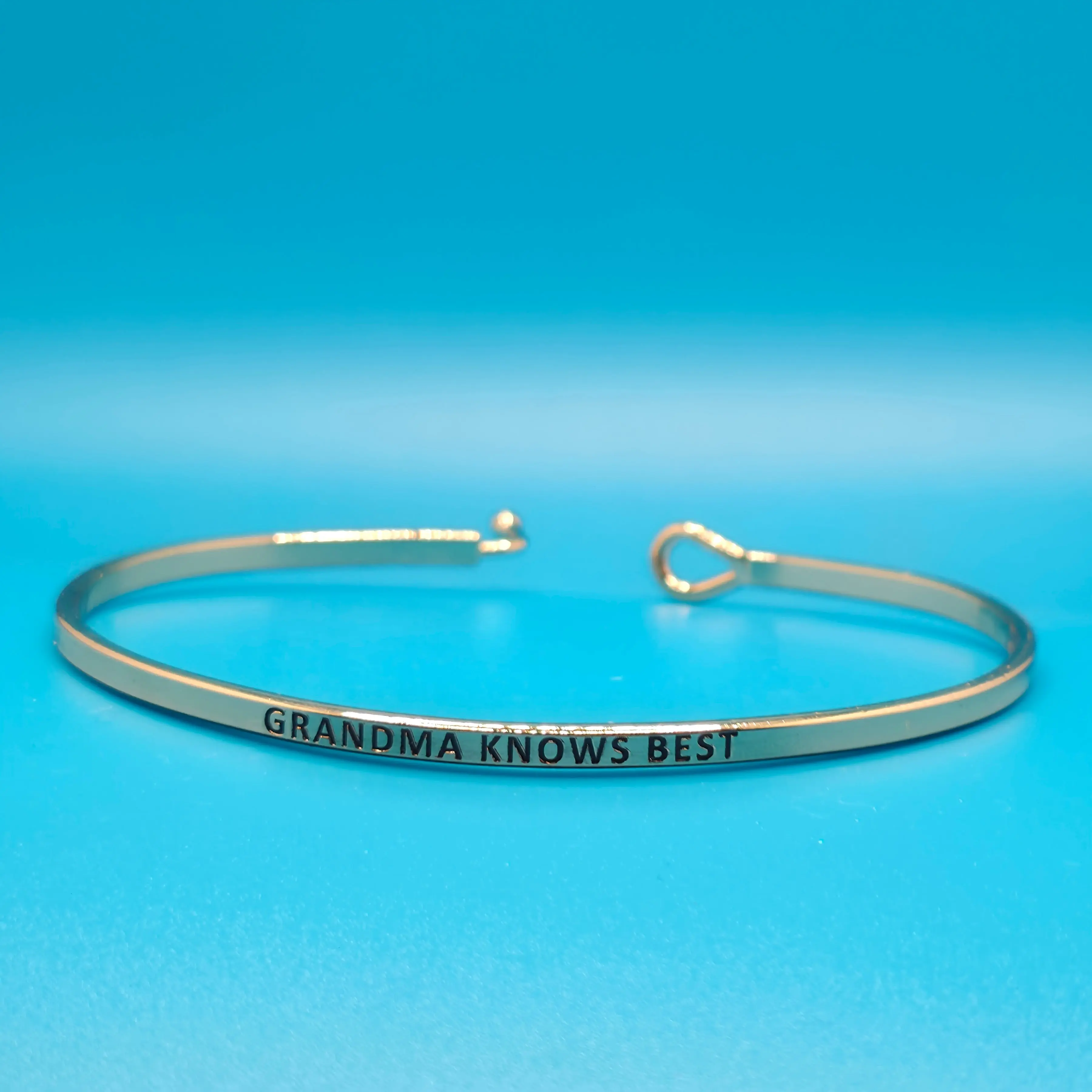Grandma Knows Best Engraved Bangle, Thin Oval Brass Inspirational Quote Bracelet for Women with Hook Closure, Personalized Granny Gift, Granny Bracelet, Personalized Gift Bracelet