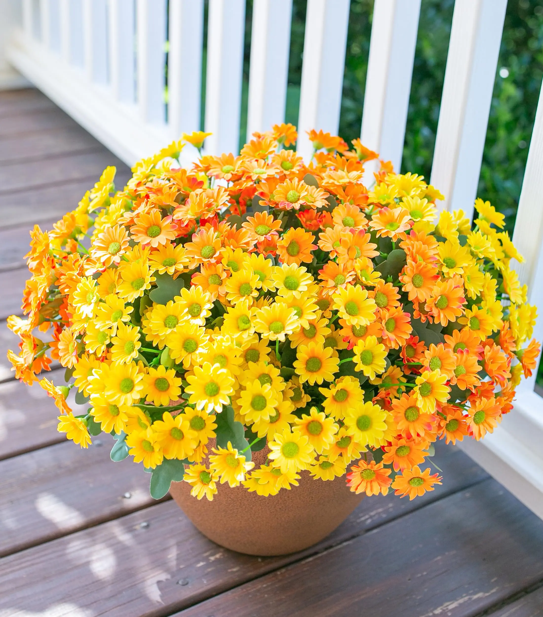 Ivydale Daisy Artificial Flowers for Outdoors Decoration, 6 Bundles Fake Plants Flowers Bouquet White Faux Flowers for Outdoor Planter Look Real UV Resistant Silk Flowers for Outside Front Door Porch Patio