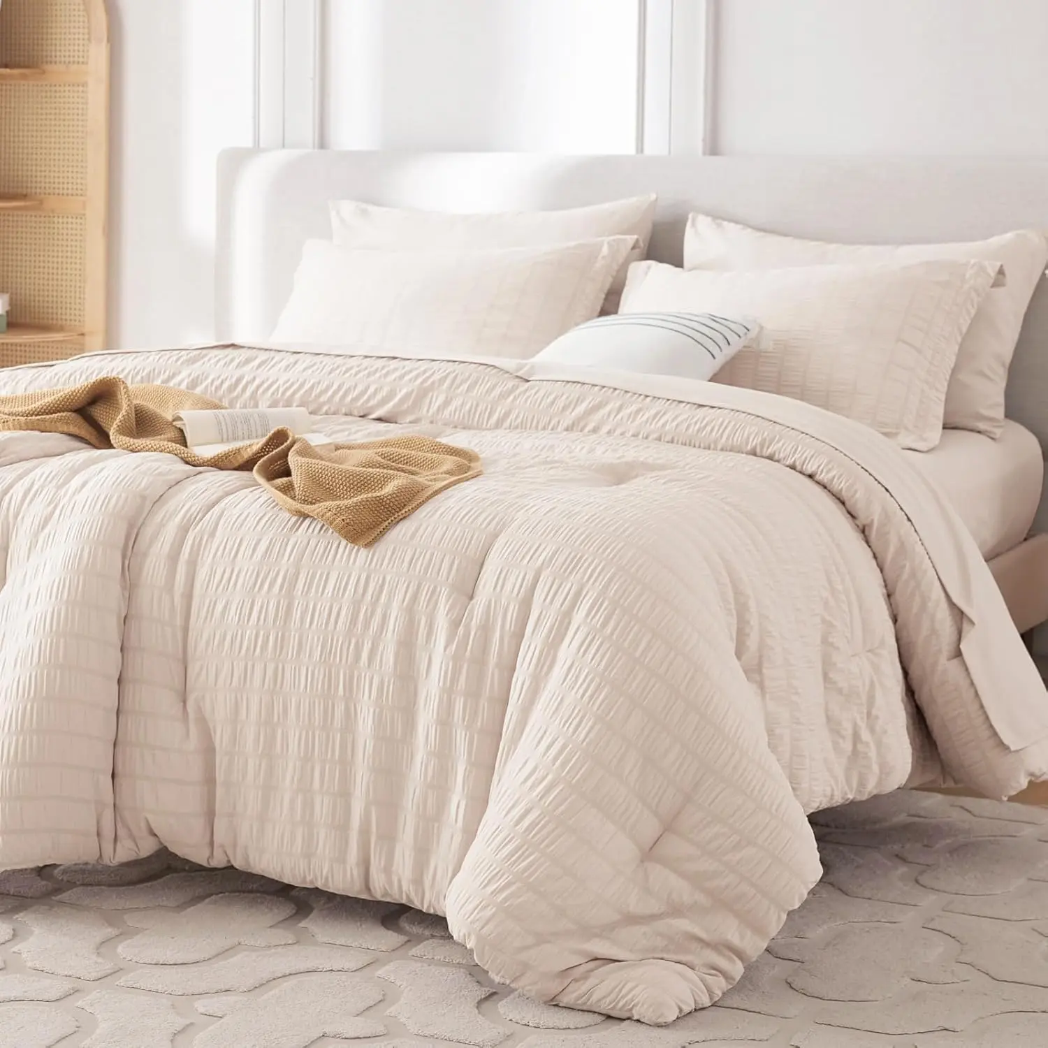 King Size Seersucker Microfiber Bedding Set - 7-Piece Soft Bedding Set with Comforter, Flat Sheet, Fitted Sheet, Pillowcases, Shams, Beige, Soft Bedding Sets