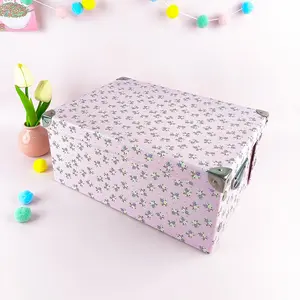 1pcs Pink Flower Snap-Folding Gift Box, can be used as wedding, birthday party favor packaging box, holiday gift jewelry storage box, book toy storage box, office supplies storage box, also can be used as Valentine's Day, Christmas gift packaging box​