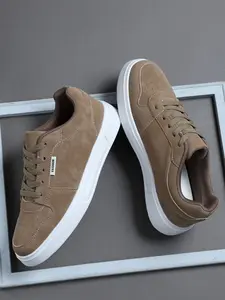 New Men's Low-Top Casual Sports Shoes, Structured Upper Design with Thick Sole, Durable All-Day Wear, Daily & Streetwear