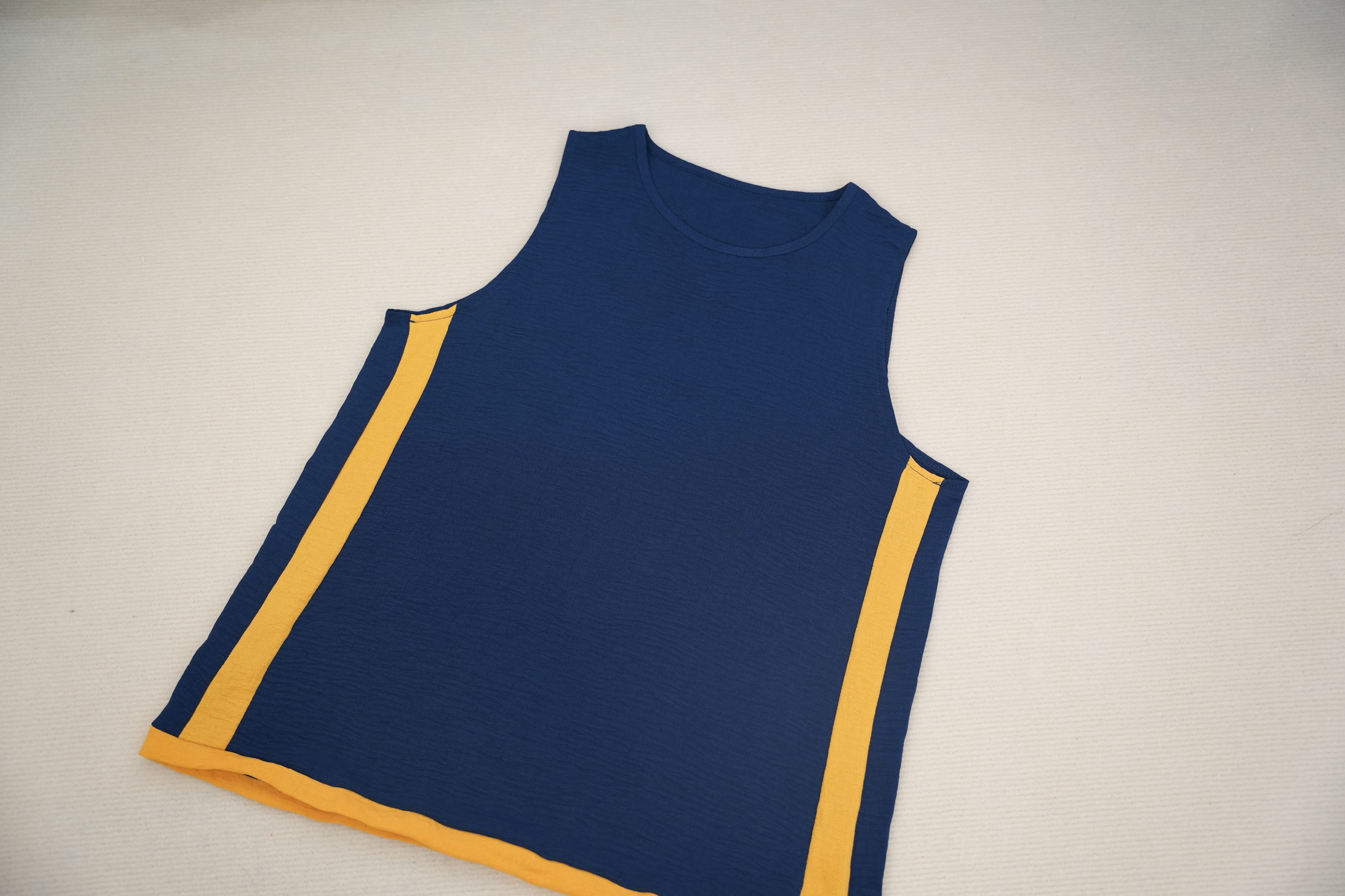 2026  Blend Two Piece Set for Women Sleeveless Color Block Top Wide Leg Pants Set Casual Summer Outfit # Set # WideLegPants # ColorBlock # SummerOutfit # BohoFashion # CasualWear # Outfit of the Day # WomensFashion