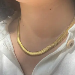 Thick Herringbone Necklace
