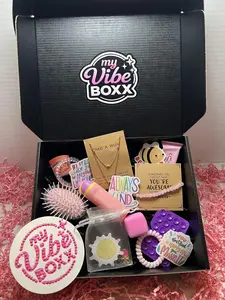 Glow Girl Era | Teen Affirmation Gift Box for Confidence & Self-Love Motivational