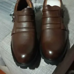 Men's Business Casual Leather Shoes Fashion Metal Decorative Buckle Height Increasing Men's Shoes