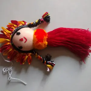 lele llavero o colgar de carro mexicano de colores