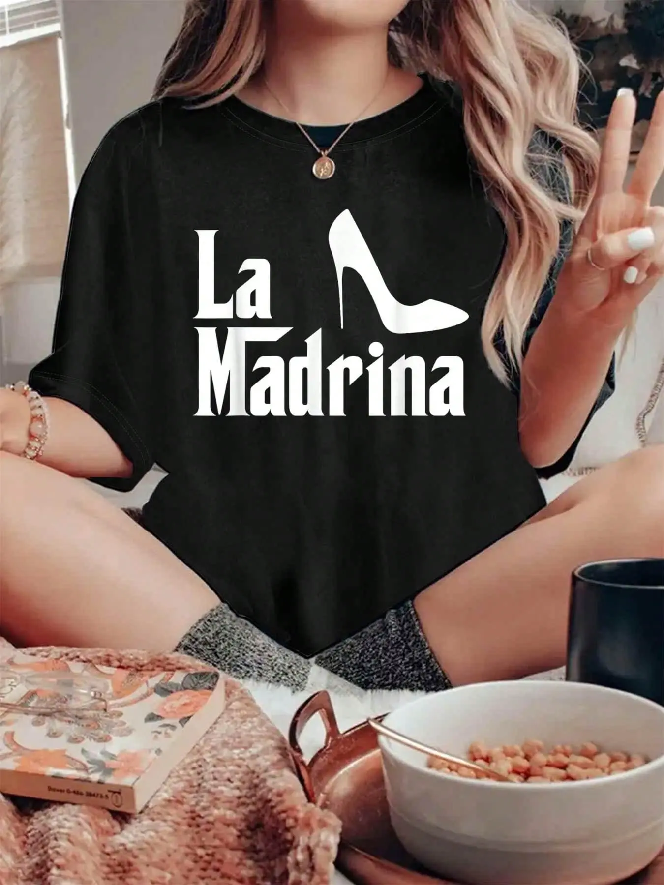 Women's La Madrina T-Shirt, Chic Godmother Gift, 100% Cotton Loose Fit Graphic Tee, Breathable Lightweight Casual Top for Comadre, All Seasons, Party
