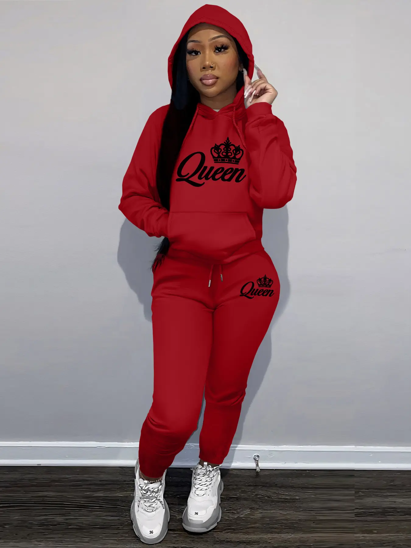 Women's Queen Letter Print Casual Loose Sweatshirt Set, Round Neck Long Sleeve Pullover + Jogger Pants, Comfortable Daily Wear