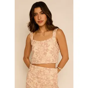 Beck Floral Lace Sweetheart Crop Top