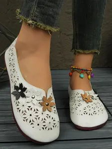 Women's Fashionable Hollow Out Flower Decor Slip on Flats, Casual Comfortable Breathable Flat Shoes, Lightweight Walking Shoes for Daily Wear