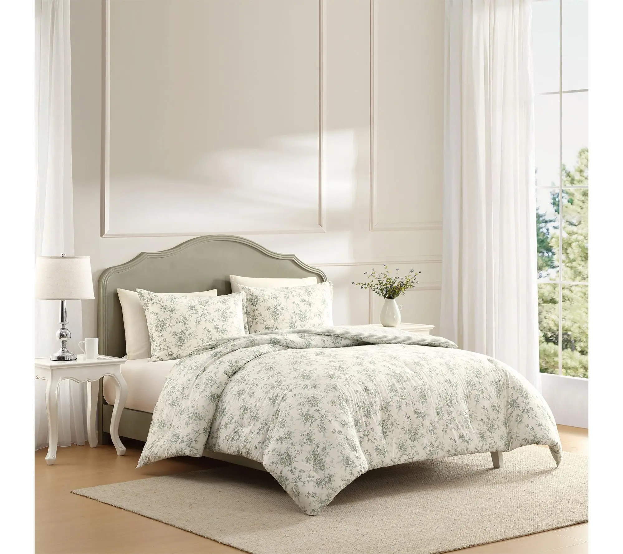 Laura Ashley Walled Garden Green Cotton Queen Comforter Set Laura Ashley Walled Garden Green Cotton Queen Comforter Set