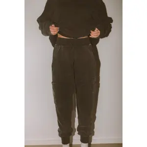 Distressed Sweatpants [Washed Black]