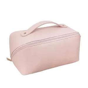 Large Capacity Travel Cosmetic Bagwith Handle and Divider Portable Zipper Cosmetic Makeup Bag for Easy Access Toiletry Bag Leather Waterproof for Women Girls