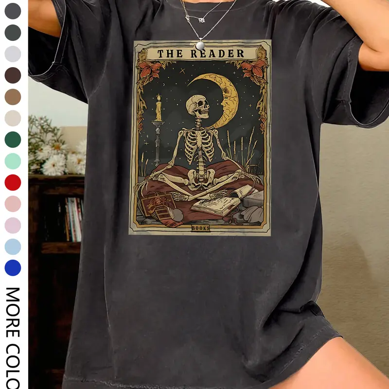 Women's Halloween Bold Graphic Tee, Vintage Skull Skeleton Moon Print Round Neck Top, Casual Tops, Casual Baggy Loose Fit Oversize Summer Shirt, Daily Wear Outdoor Clothing, Lady Everyday Oversized Womenswear, Piece