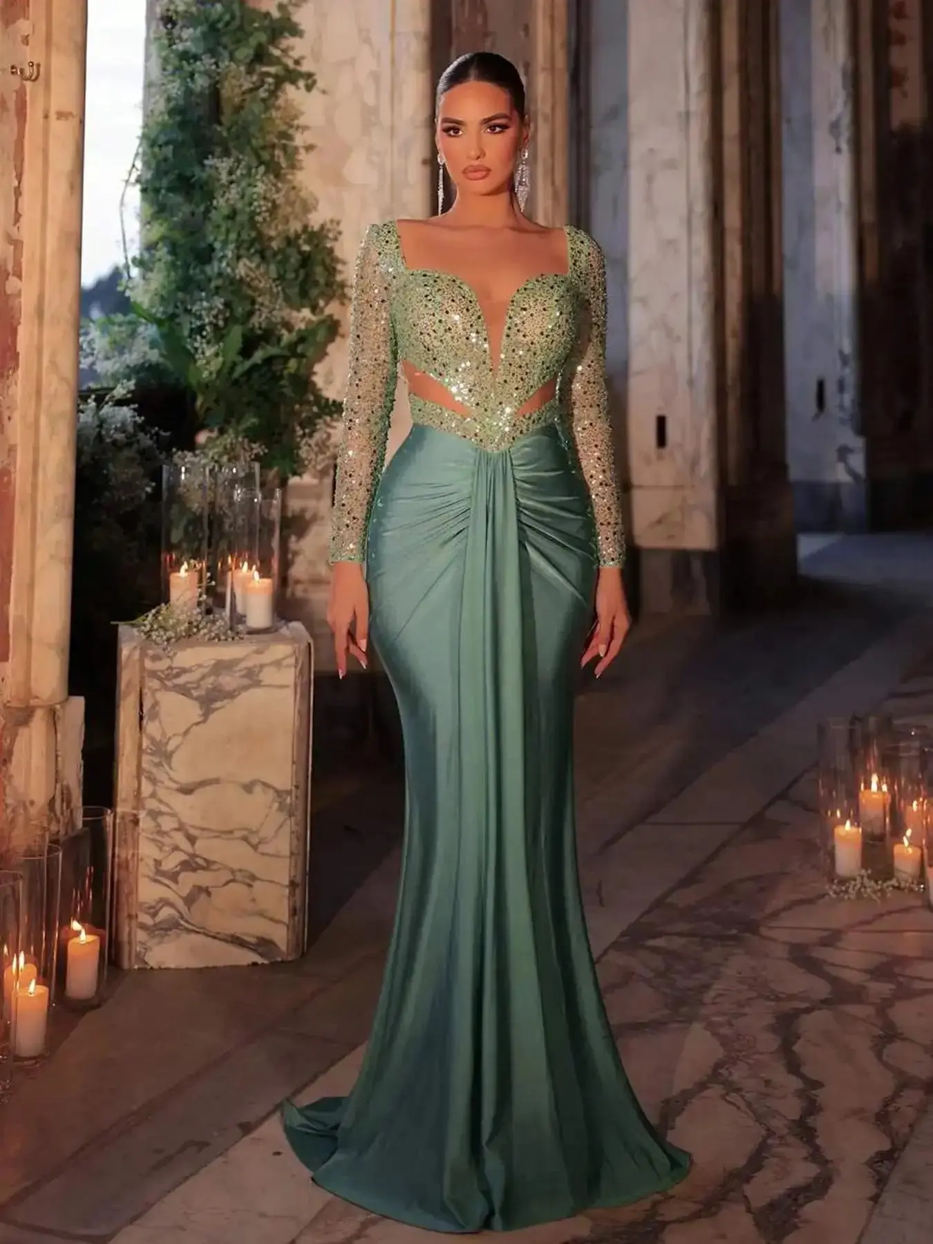 Elegant Sequined Mermaid Dress, Square Neck Cut-Out Design, Formal Wear, Perfect for Evening Parties & Ballroom Dances, Style Essential, Versatile Style, Modern Classic, Minimalist Chic, Trendy Look, Everyday Comfort