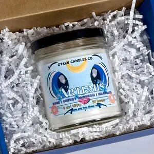 Artemis Cat Candle | Vegan Apricot Wax Candle