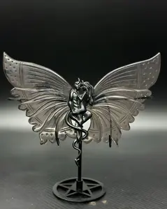 Kelsey(4652)gc.Some special wings carving of crystal