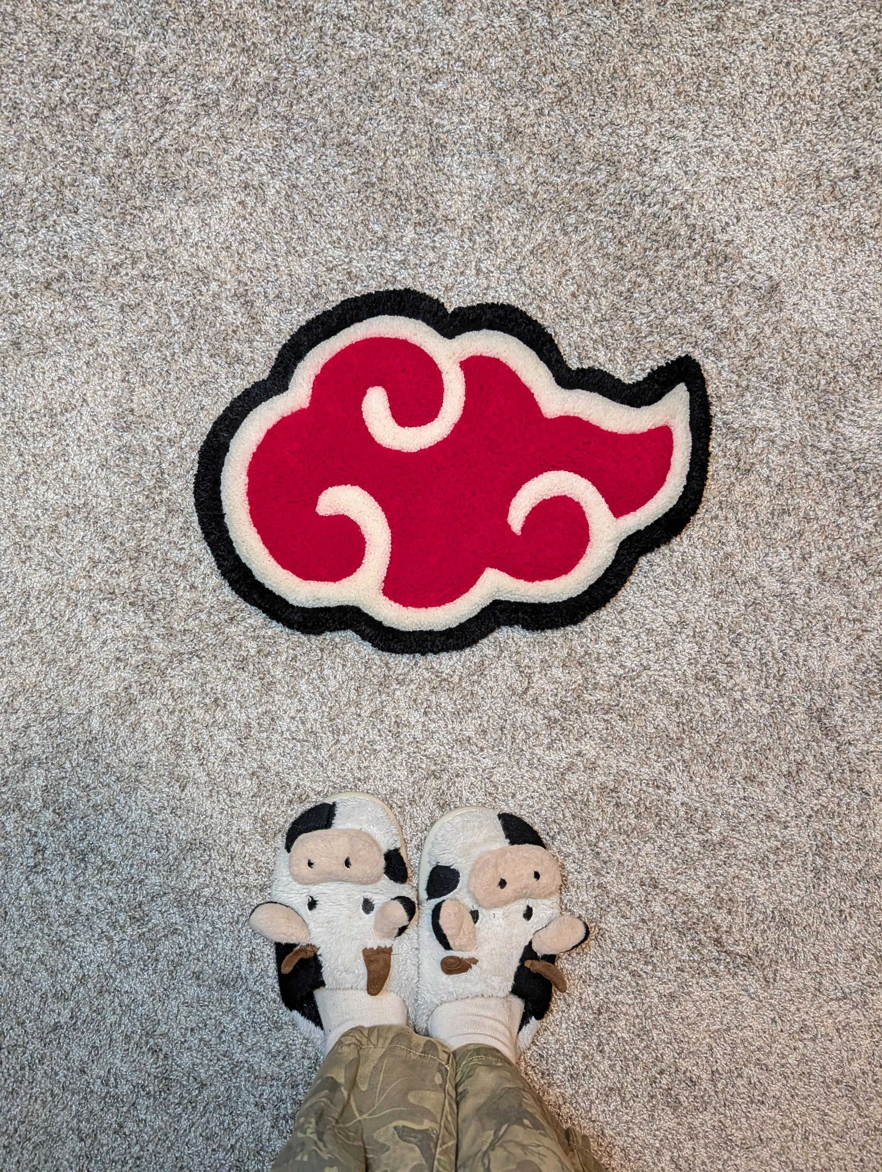 Akatsuki Cloud Tufted Rug