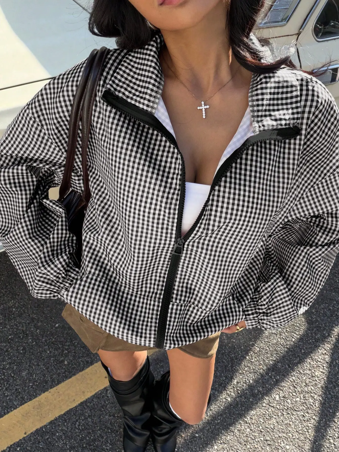SNOBBISH Women's Thin Jacket In Black And White Plaid Shacket Autumn Casual Streetwear Lightweight Fall Fashion
