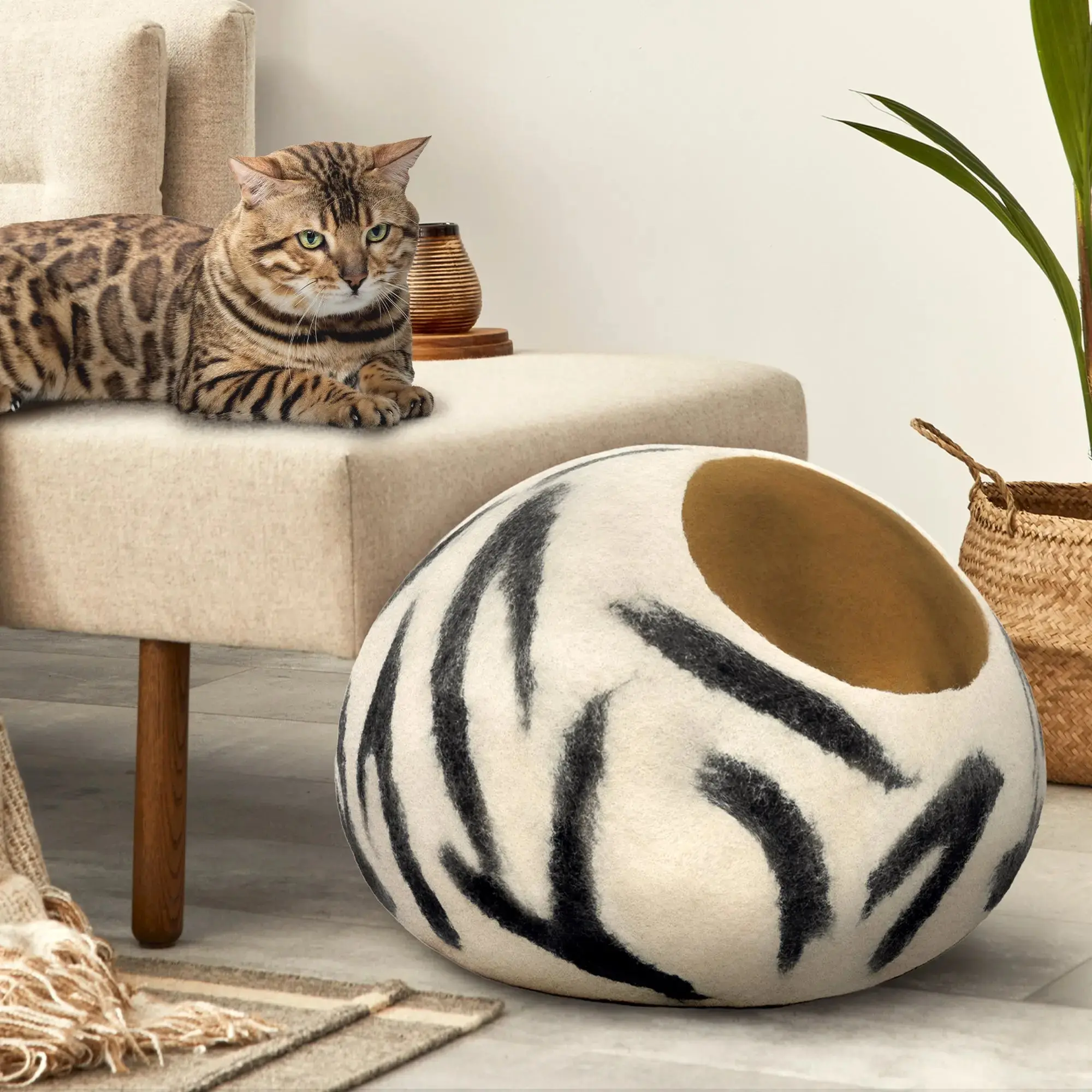 Woolygon Premium Felt Cat Cave Bed – Wool Kitty Beds Handcrafted Kitten Caves Bed for Indoor Cats - Made from 100% Eco-Friendly Merino Wool, Foldable Cat Hidewawy Covered Cat House Pod (Zebra Stripe)