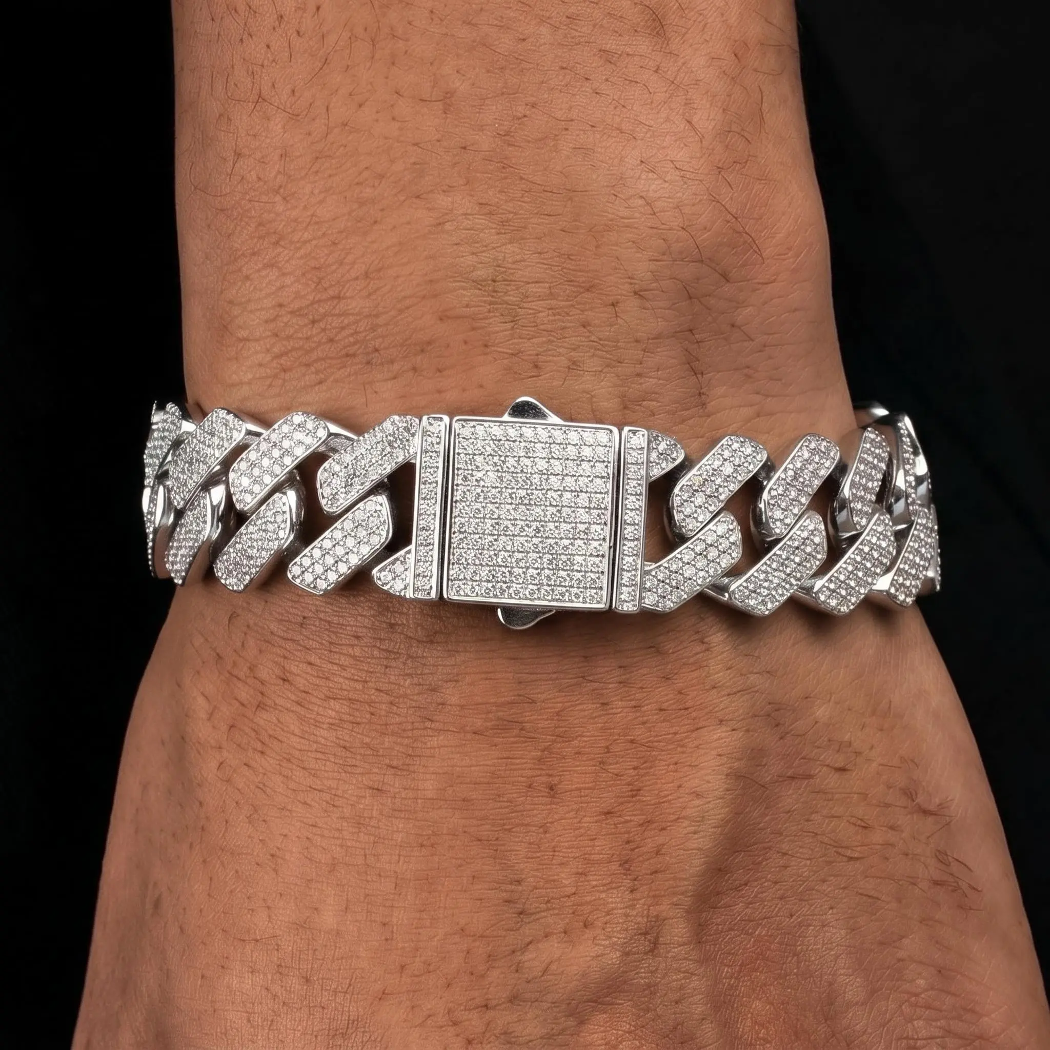 HELLOICE 20mm Iced Out Miami Cuban Bracelet 18K Gold Plated Cuban Bracelet