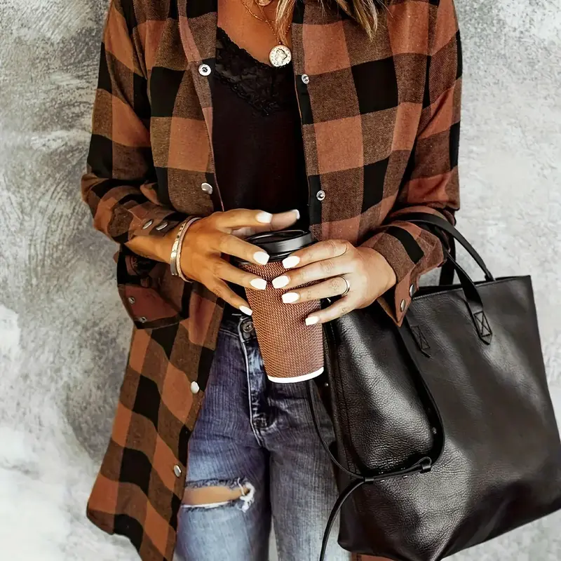 Women's Plaid Shirt Jacket, Long Sleeve Button Front Fitted Blouse, Casual Fashion for All Seasons, Ladies' Stylish Outerwear, Checked Outerwear for Autumn, Tops