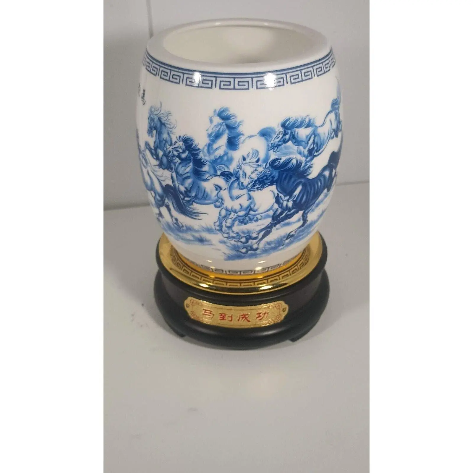 Signed Chinese Blue & White Wild Horses Vase with Wood Stand & Original Box by All Time Finds – Collectibles:Cultures & Ethnicities:Asian:1900-Now:Chinese:Vases & Jars