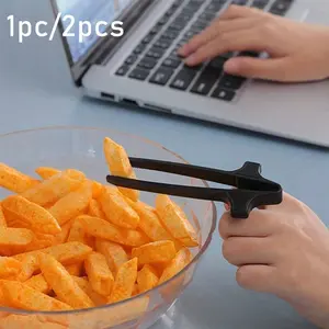 Fingertip-Worn Gaming Chopsticks, Anti-Slip Snack Clip, Keep Hands Clean, Perfect for Parties, Movie Nights, PC/console Games