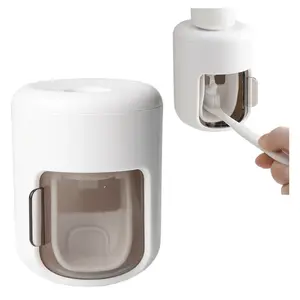 Wall paste hanger