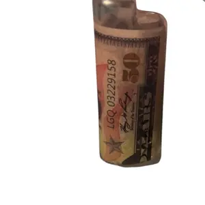 Medium lighter holder