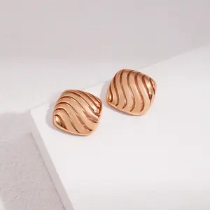Uniqtier Golden Wave 18K Gold Vermeil Hypoallergenic Earrings for Women