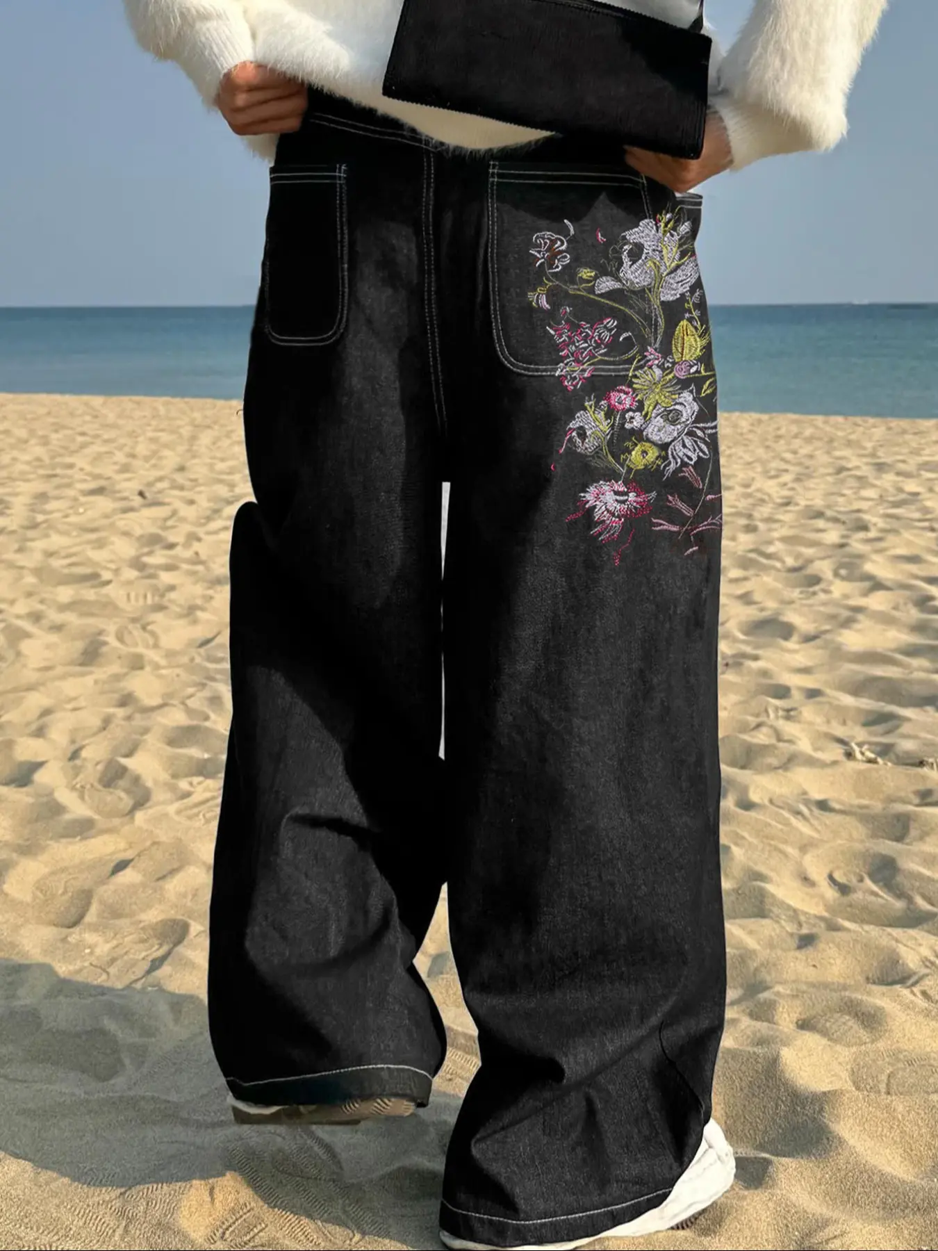Men's Embroidered Loose Fit Jeans, Fashion Casual Jeans, Holiday Gift Idea, Comfortable Denim Jeans for Men, Stylish Casual Wear