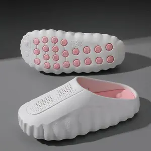 Couple Style Closed-Toe Slides with Thick Sole — Lightweight, Soft Non-Slip Soles, Wear-Resistant; Suitable for Home/Shower Use and Casual Outdoor Wear