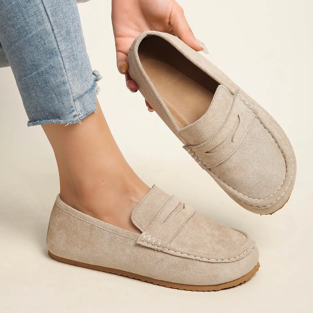 Women’s penny loafer slippers, open-heel flat slippers, casual and comfortable everyday walking slippers, fashionable flat loafers
