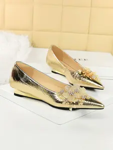 Women's Gold/silver Color Metal Flower Pointed Toe Flats, Fleece-Backed Slip-On Shoes, Casual All Season Footwear, Rubber