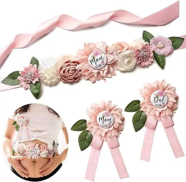 Baby Shower Maternity Sash Belly Belt – Pink Flower Sash Set for Mom to Be & Dad to Be Corsage Pins, Gender Reveal Party Decor Accessories (Adjustable)