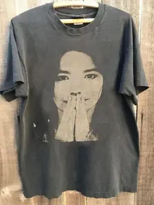 Retro Bjork  Design  Cotton TShirt Unisex S-5XL