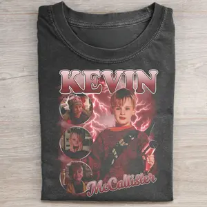 Vintage Kevin McCallister Graphic Tee - Home Alone Movie Shirt - Iconic Movies Shirt - Santa Claus - Funny Merry Christmas Shirt - Cute Xmas Shirt - Macaulay Culkin Shirt - Christmas Gifts - Holiday Humor Shirt - Winter Season
