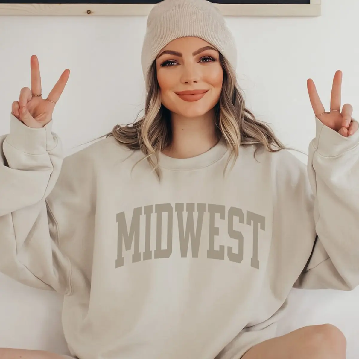 Midwest Sweatshirt, Midwestern Crewneck, Midwest Travel Gift, Midwesterner Tee, Midwest Souvenir, Midwest Bachelorette, Trendy Varsity Shirt