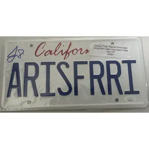 Jeremy Piven signed Entourage License plate with JSA Witness