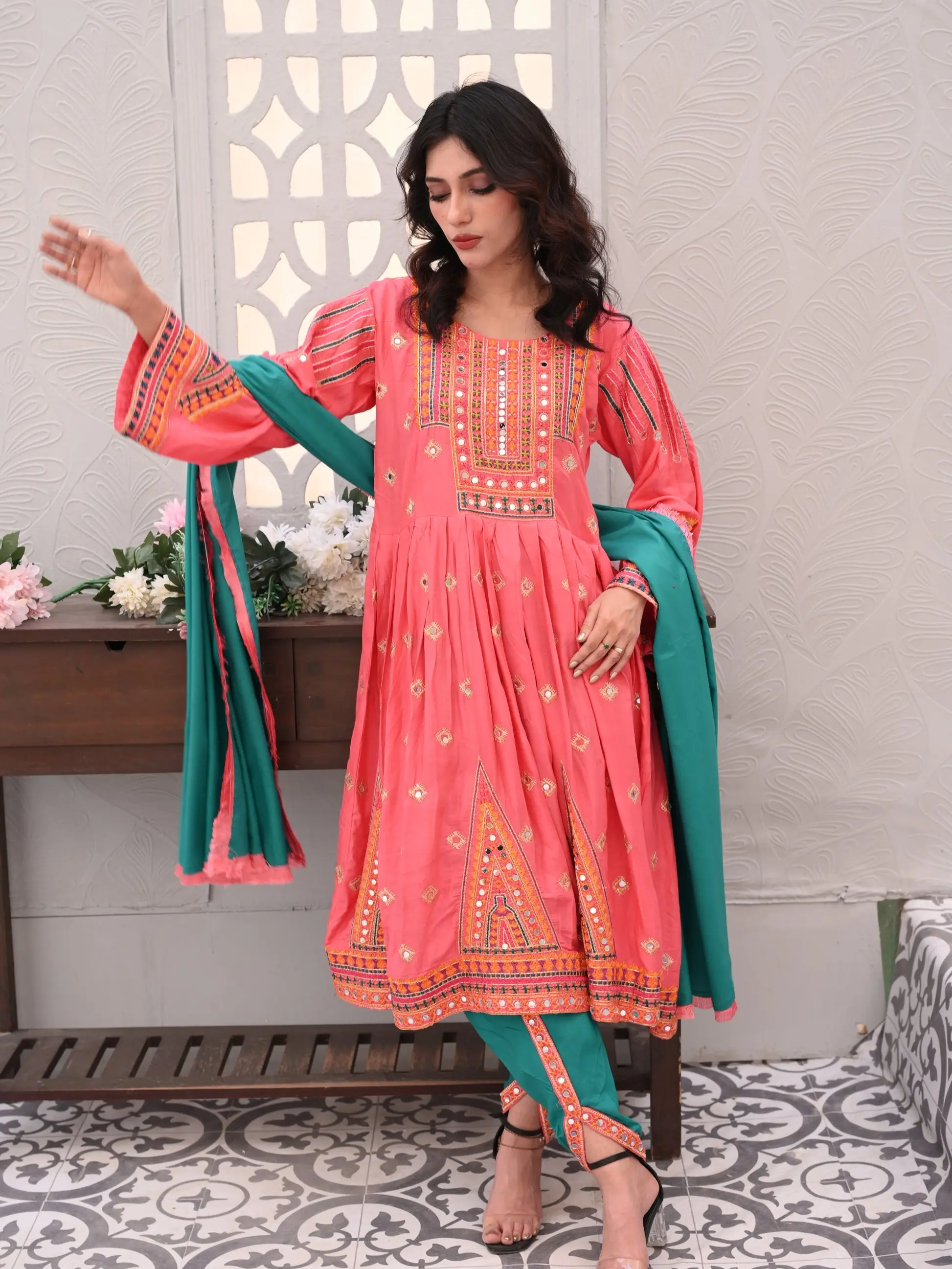 3-Piece Anarkali Set in Pink – Mirror & Embroidered Work Comfort Elegant