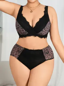 Plus Size Leopard Print Lingerie Set, Sexy Slimming Underwear for Women, Comfortable & Stylish Sleepwear, Perfect for Everyday Wear