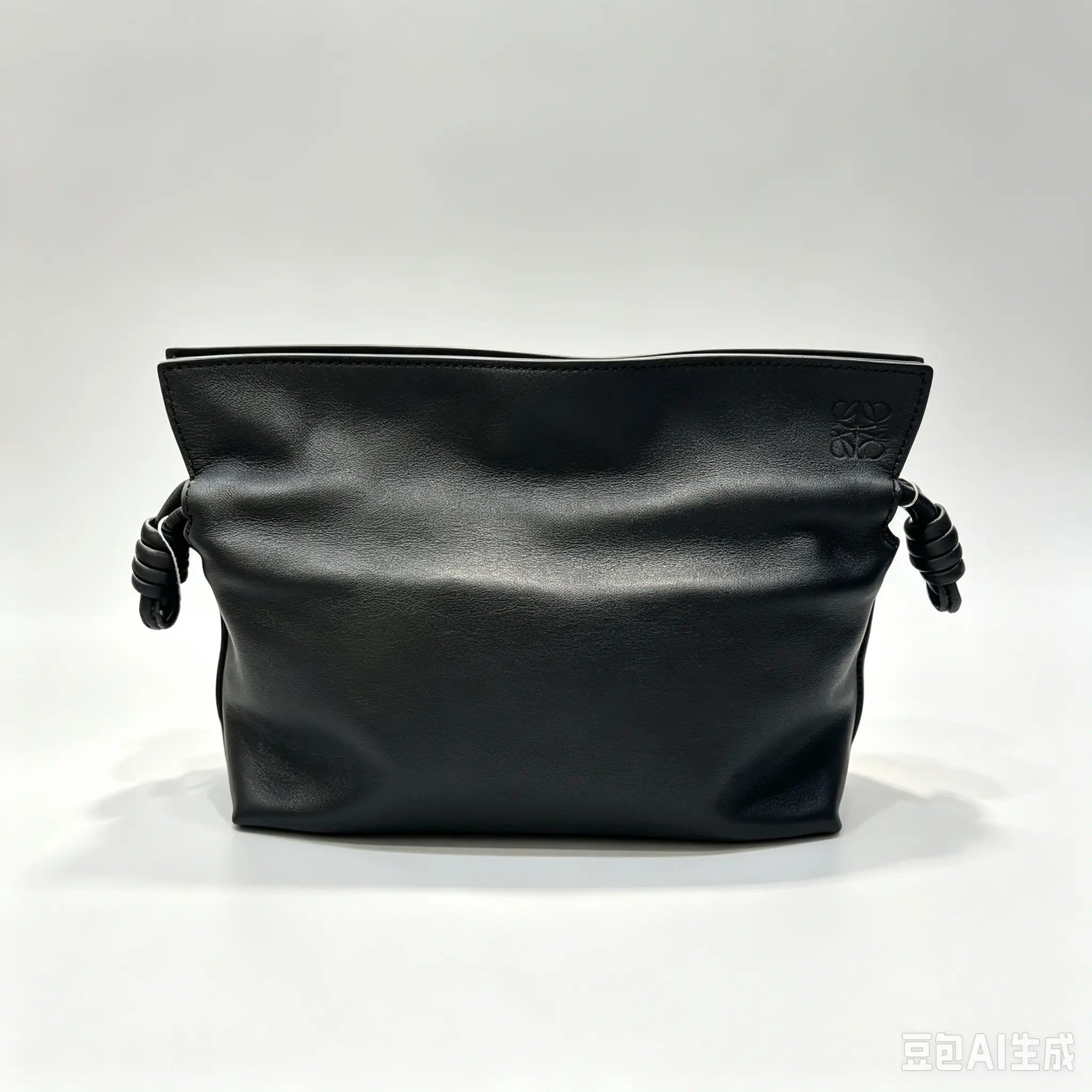 Pre-owned Loewe Small Flamenco Clutch Bag
