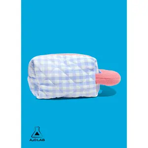 a2o Lab Lightweight Makeup Pouch