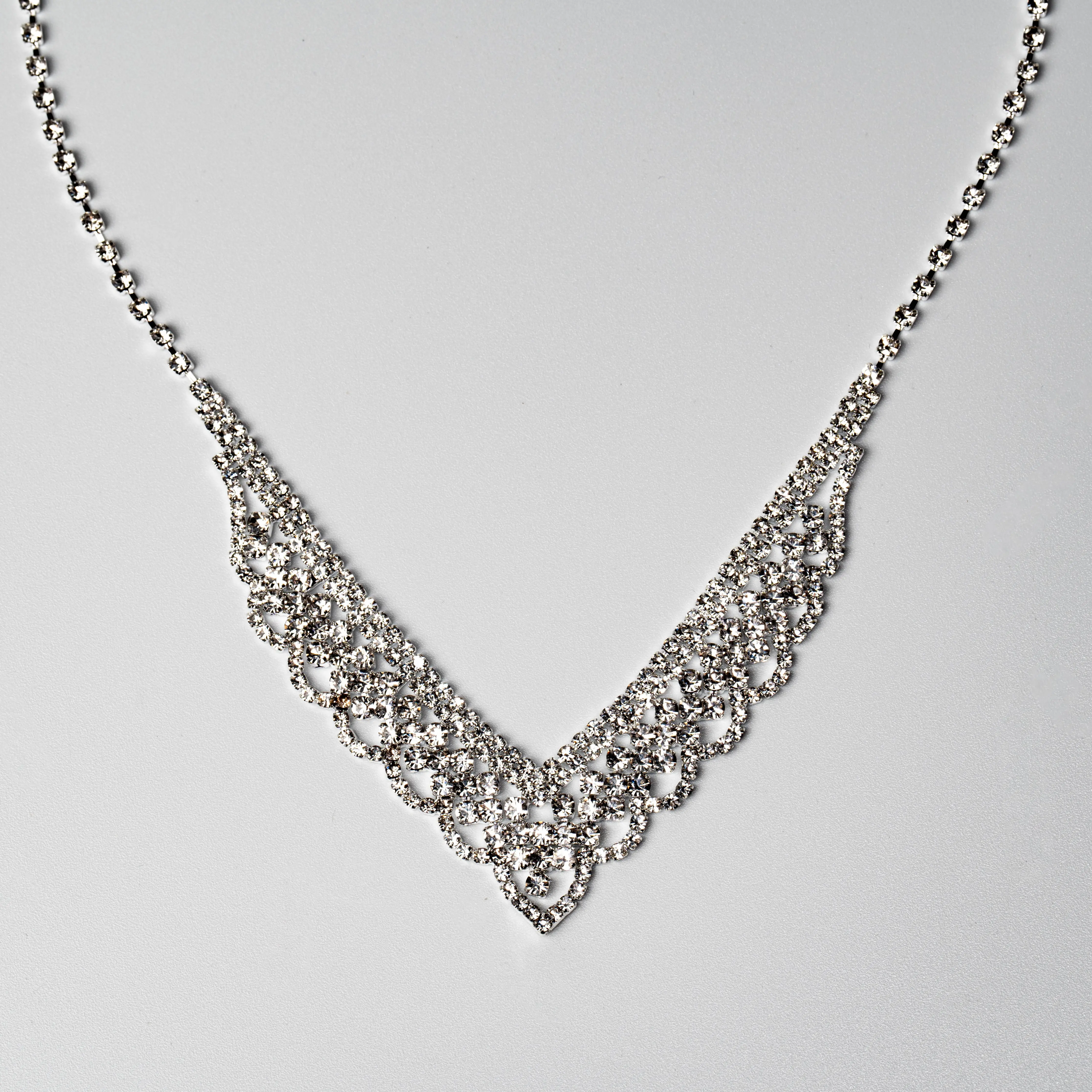 Classic Teardrop Crystal Necklace & Earrings Set