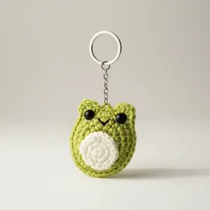 Handmade Crochet Frog Keychain Cute Bag & Key Accessory Soft Durable Yarn Material Lightweight Easy to Carry Perfect for Gifts & Everyday Use