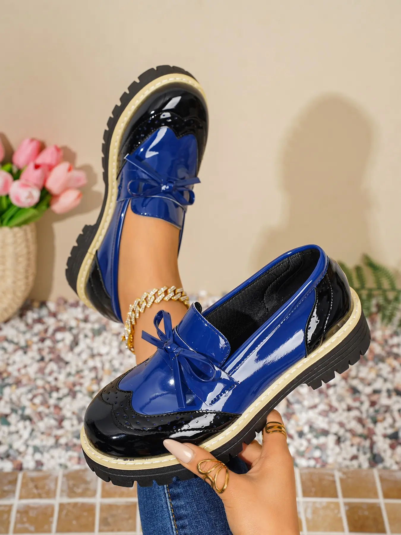 Women's Fashion Thick Sole Flatform Loafers Walking Shoes Fall Casual Shoes, Sweet College Style Patchwork Glossy Leather Bow Design, Versatile Comfortable Rubber Shoes, Pu Leather Shoe