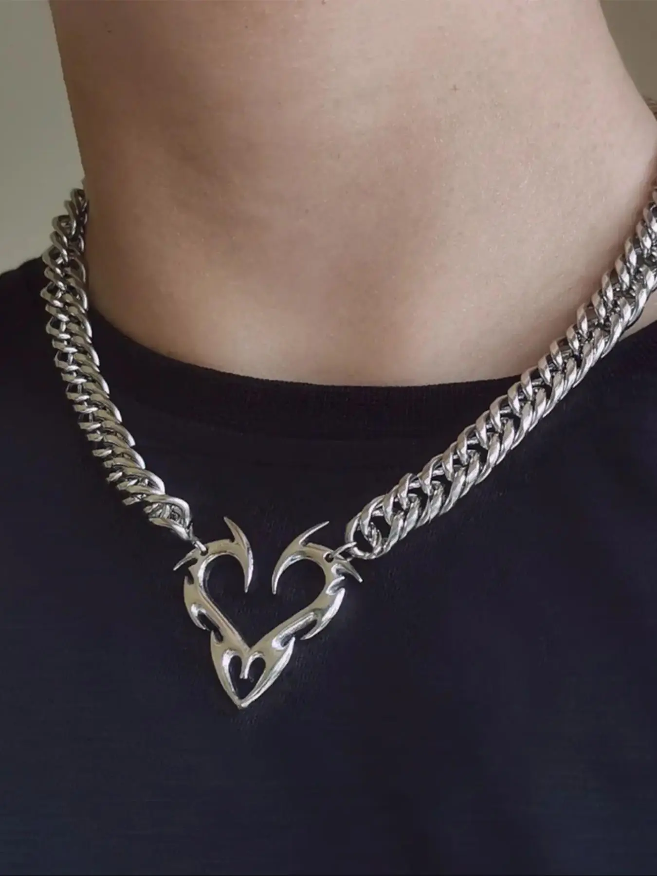 A Present for Fathers Day, Men's Punk Heart Design Pendant Necklace, Stainless Steel Chunky Chain Jewelry for Party, Daily Clothing Decor for Boy