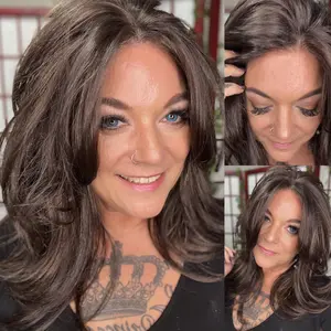 [Style Icon] HD Lace Front Synthetic Wigs with Curtain Bangs Pre Plucked 20 Inch Long Wigs for Women Natural Hairline and Tiny Knots Wigs